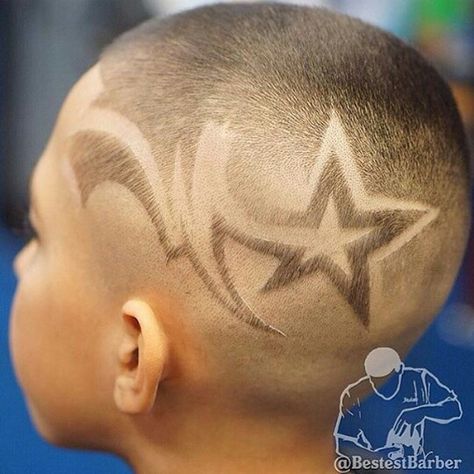 Hair Designs For Boys, Hair Tattoo Designs, Fade Haircut Designs, Barbers Cut, Shaved Hair Designs, Hot Haircuts, Best Barber, Haircut Designs, Mens Hair Trends