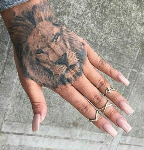 Hand Tattoos Ideas, Female Lion Tattoo, Lion Hand Tattoo, Tattoos Ideas For Women, Lion Tattoos, Lion Head Tattoos, Tattoo Zeichnungen, Hand Tattoos For Women, Tatuaje A Color