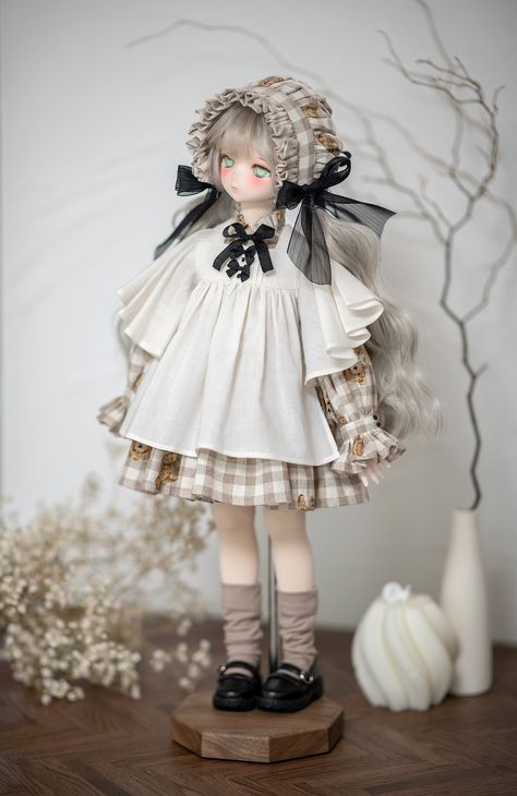 Doll Aesthetic, Anime Dolls, Fashion Design Drawings, Pretty Dolls, Aesthetic Images, Bjd Dolls, Cute Dolls, Style Board, Designs To Draw