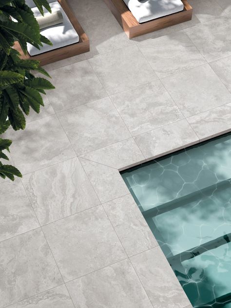 Beaumont Tiles 2024 'Tile of the Year' embraces travertine - The Interiors Addict Travertine Pool Tile, Hamptons Style Pool, Pool Tile Designs, Travertine Patio, Dream Backyard Pool, Travertine Pool, Outside Pool, Hampton Style, Pool Renovation