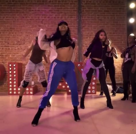 Aliyah Janell outfit inspo Aliya Janell Dancing, Aliyah Janell, Heels Dance Class Aesthetic, Heels Dance Class Outfit, Dance Class Aesthetic, Dancer Fits, Dance Aesthetic Hip Hop, Heels Inspiration, 2024 Prayers