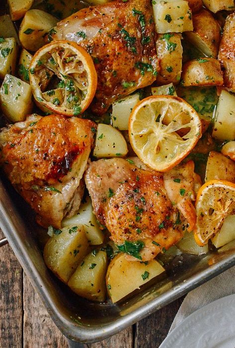 Chicken Thighs With Potatoes, Roasted Lemon Chicken, Lemon Chicken Thighs, Roasted Chicken Thighs, Chicken Potatoes, Chicken Dishes Recipes, Sheet Pan Recipes, Recipes Chicken, Chicken Thigh Recipes