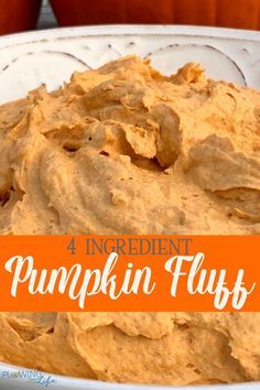 Pumpkin Fluff Pie, Pumpkin Fluff Dip, Pumpkin Dip Recipe, Healthy Pumpkin Dessert, Pumpkin Fluff, Whipped Pumpkin, Cool Whip Desserts, Pumpkin Dip, Pumpkin Recipes Easy