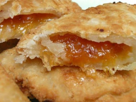 Fried Peach Pies, Peach Pies, Peach Pie Recipes, Dried Peaches, Fried Pies, Fried Apples, Fruit Pie, Peach Pie, Peach Recipe