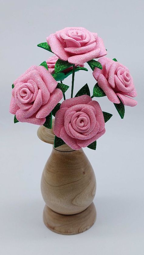 eva foam,foam rose, foam flower,foam #flowers tutorial,foam sheet #crafts,foam sheet rose,foam roses tutorial,foam #roses,foamiran flowers,goma eva,foam #rose flower,eva foam tutorial,foamiran rose,foam sheet craft,foamiran flowers #tutorial,foam sheet roses,foam roses diy,eva foam flowers,wall #decor, Foam Flowers Wall Decor, Eva Foam Flowers, Diy Eva Foam, Foam Sheet Flowers, Roses Tutorial, Foamiran Flowers, Flower Foam, Blackboard Art, Foam Paper