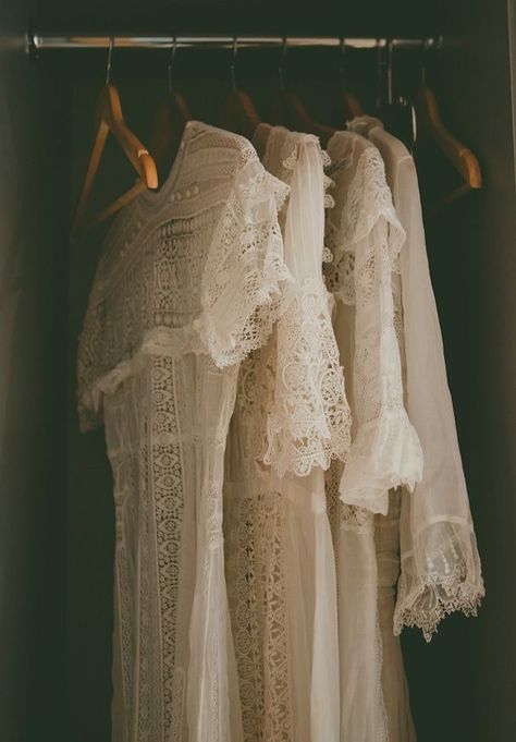 Picnic At Hanging Rock, Tuck Everlasting, Elle Fanning, Moda Vintage, White Dresses, Hangers, Lace Skirt, Shabby Chic, Mario