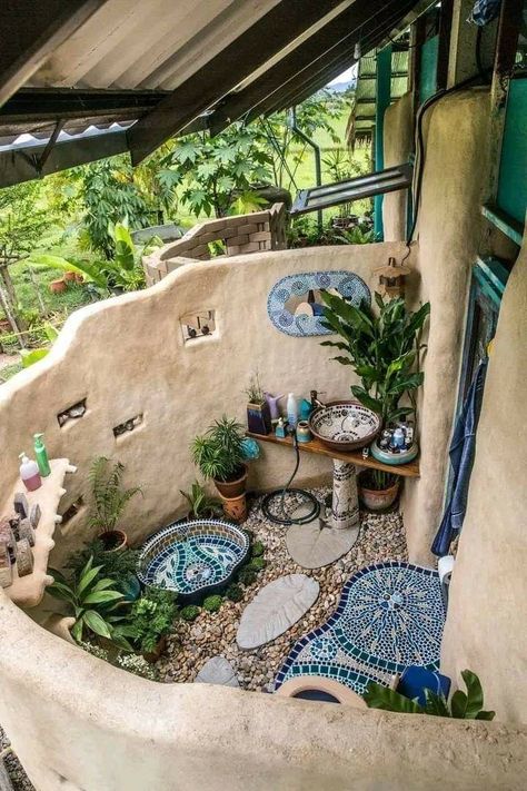 Living Boho, Boho Decorating, Bohemian Interiors, Earthship Home, Bohemian Life, Home Boho, Boho Inspiration, Boho Furniture, Inground Pool