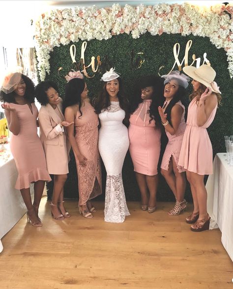 Bridal Shower Kentucky Derby Theme, Bridal Shower Ideas Black Women, Derby Bridal Shower Ideas, Tea Party Bridal Shower Ideas Outfit, Tea Party Hairstyles, Tea Party Outfits For Black Women, Tea Party Outfit Ideas, Bridal Shower Outfit For Guest, Bridal Shower Pictures