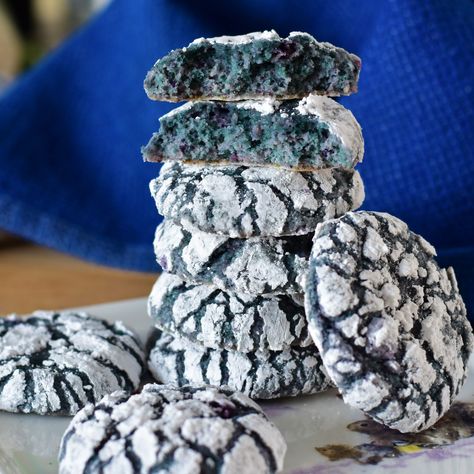 Blueberry Crinkle Cookies Blueberry Crinkle Cookies, Blue Crinkle Cookies, Crinkles Cookies, Church Desserts, Blueberry Cookies Recipes, Specialty Cookies, Hawaiian Cookies, Food Essentials, Eclipse Party