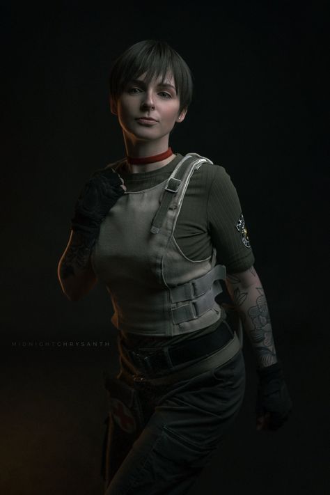 Rebecca Chambers, Evil Pictures, Resident Evil Girl, Resident Evil Collection, Gamer Room, Resident Evil, Cosplay Costumes, A R, I Want