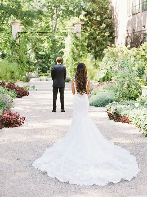 Blush Garden Wedding, Gold Photography, Wedding Dresses Ideas, Groom Photoshoot, Swan House, Wedding Portrait Poses, Wedding First Look, Bride Groom Photos, Wedding Picture Poses