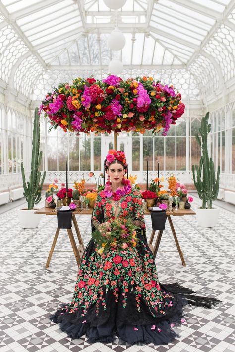 Frida Kahlo Wedding, Joanne Fleming, Fern Wedding, Wedding Color Trends, Strictly Weddings, Boda Mexicana, Themed Weddings, Garden Wedding Inspiration, Garden Wedding Venue