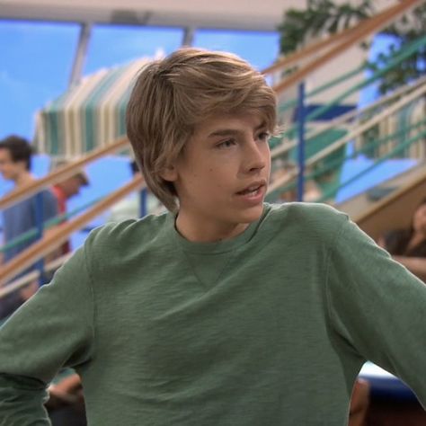 Childhood Crushes Guys Disney, Zack Martin Suite Life On Deck, Cody Martin Suite Life On Deck, Cody Suite Life On Deck, Zac And Cody, Sprouse Brothers, Suit Life On Deck, Disney Guys, Cody Martin