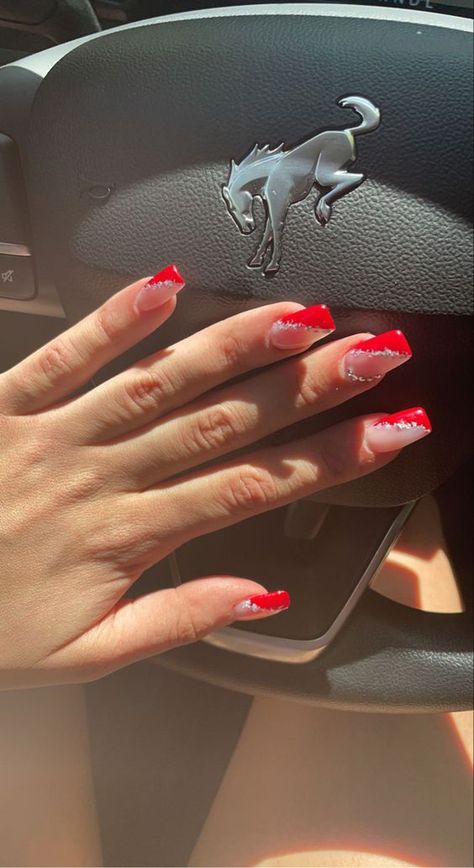 Red And White Nails For Prom, Red Nails Acrylic Design Simple, Red Homecoming Nail Ideas, Red Nails Acrylic Homecoming, Homecoming Nails Red Dress, Red Fresh Tip Nails, Red Prom Nails Coffin, Cute Red Prom Nails, Prom Nails That Go With A Red Dress