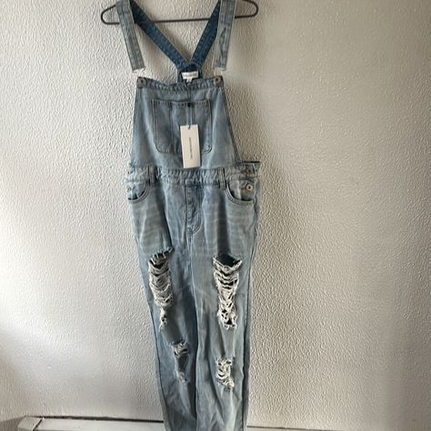 Questions? Leave A Comment Below! High Waisted Overalls, Distressed Overalls, Jean Overalls, Overalls Women, Denim Overalls, Overall Shorts, Distressed Jeans, Denim Wash, Blue Fashion