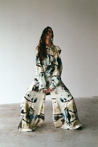 Tie Dye Fashion, Eco Printing, 가을 패션, Look Chic, Shibori, Fashion Details, Look Fashion, Diy Clothes, Editorial Fashion