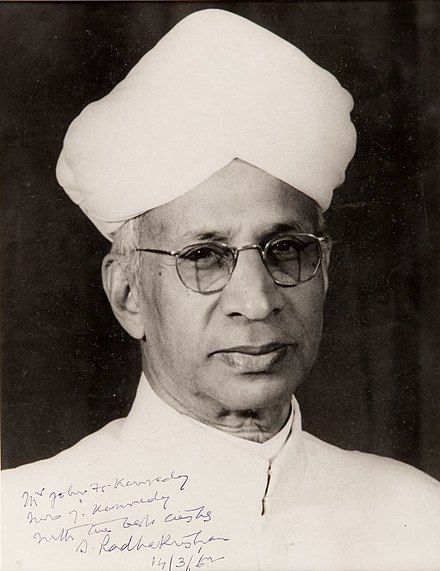 Lines On Teacher, Teachers Day In India, Sarvepalli Radhakrishnan, Teachers Day Special, Freedom Fighters Of India, Banaras Hindu University, Indian Freedom Fighters, World Teacher Day, Indian Philosophy