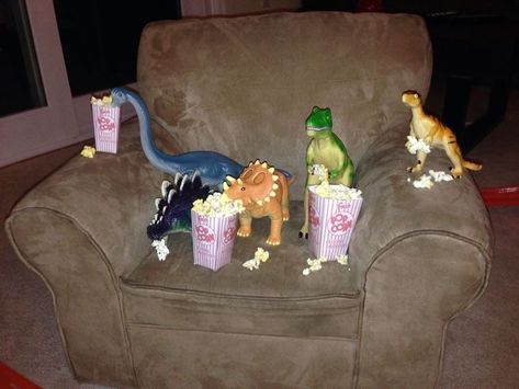 Toy Dinosaurs, Life Is Strange, The Villain, What’s Going On, Schmidt, T Rex, Dinosaurs, Childhood Memories, Popcorn