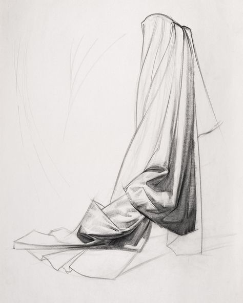 A couple drapery studies for a class demo. #drawing #drapery Drawing Drapery, Drapery Drawing, Fabric Drawing, Object Drawing, Anatomy Sketches, Drawing Studies, Gambar Figur, A Level Art, Art Studies