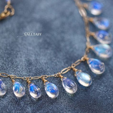 🌟BACK IN STOCK 🌟 It cannot get any better 😉✨️💫 #rainbowmoonstone #moonstonejewelry #moonstonenecklace #moonstonemonday #valltasy #dropnecklace #moonstone #moonstones #moonstonejewellery #moonstonelove #moonstonelover #gemstonenecklaces #gemstonenecklace Rainbow Moonstone Necklace, Ice Princess, Moonstone Necklace, Moonstone Jewelry, Blue Fire, Fine Jewelry Designers, Drop Necklace, Moon Stone, Rainbow Moonstone