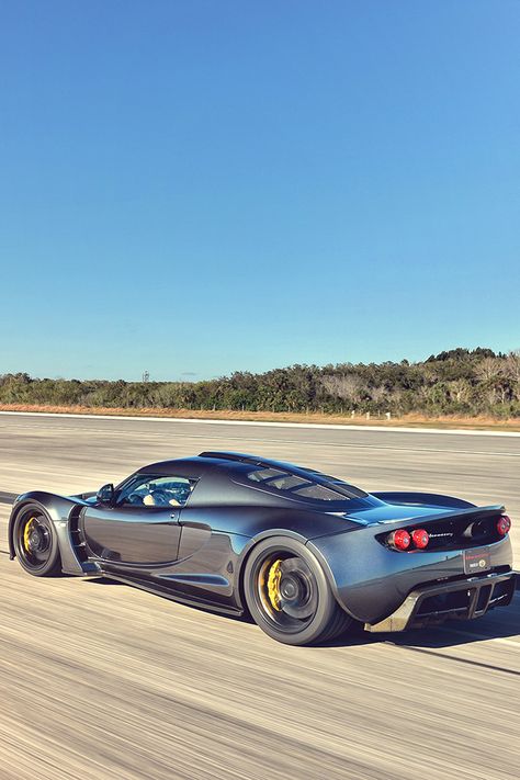 Hennessey Venom GT iPhone Wallpaper Check more at https://www.backgroundscool.com/cars/hennessey-venom-gt-iphone-wallpaper/ Blue Venom Wallpaper, Hennessey Venom F5 Wallpaper, Koenigsegg Jesko Wallpaper Hd, Hennessy Venom, Hennessy Venom Gt F5, Need For Speed Rivals, Hennessey Venom Gt, White Ferrari, 4k Wallpapers For Pc