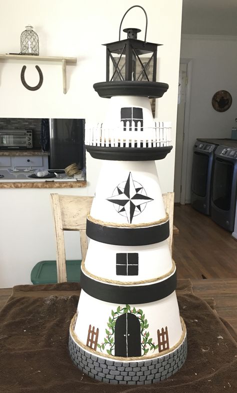 Terra Cotta Pot Garden, Diy Lighthouse, Clay Pot Lighthouse, Lighthouse Crafts, Terra Cotta Pot Crafts Diy, Clay Pot Projects, Flower Pot People, Flower Pot Art, Nautical Crafts