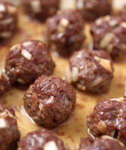 Liver Meatballs, Onion Meatballs, Oven Meatballs, Offal Recipes, Liver And Onions, Liver Recipes, Paleo Beef, Beef Liver, Healthy Liver