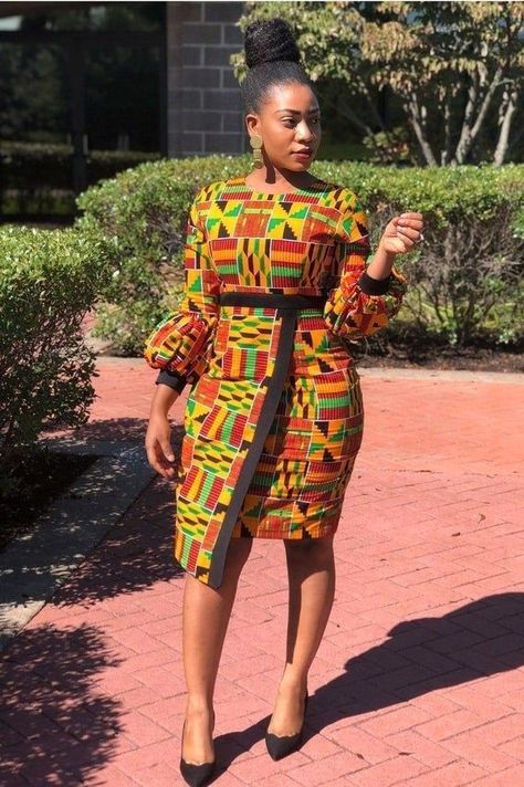 Beautifully made with original ankara wax print., for custom order please send in your measurements.  dress length  sleeve length  shoulder length  waist hips bust  please note: if this fabric is no longer available you will be notified to select another fabric.  happy shopping 🛍. Ankara Dress Styles, Maxi Dress Summer, Moda Emo, Short African Dresses, Kente Styles, Best African Dresses, Afrikaanse Mode, African Dresses Modern, African Wear Dresses