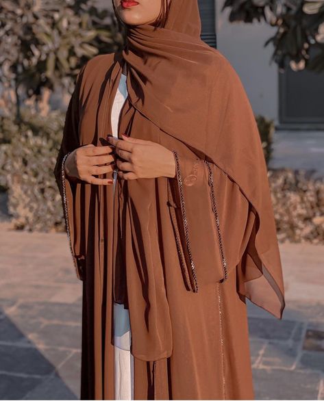 New Abaya Designs, Color Abaya, Brown Abaya, Abaya Ideas, Khaleeji Abaya, Latest Abaya, Abaya Collection, Abaya Designs Latest, Abaya Fashion Dubai