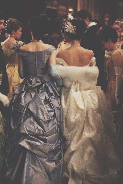 Royal Core Aesthetic, 1800s Aesthetic, Era Victoria, Royalty Core, Royal Core, Filmy Vintage, Ball Aesthetic, Michelle Dockery, Royalty Aesthetic