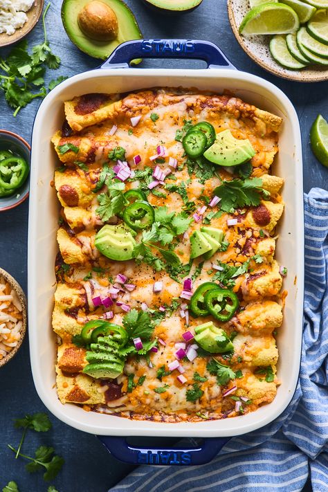 Enchiladas Soup, Chicken Enchiladas Casserole, Chili Chicken Enchiladas, Vegetarian Enchiladas Recipe, Enchiladas Casserole, Enchiladas Easy, Green Chili Chicken Enchiladas, Enchiladas Chicken, Veggie Enchiladas