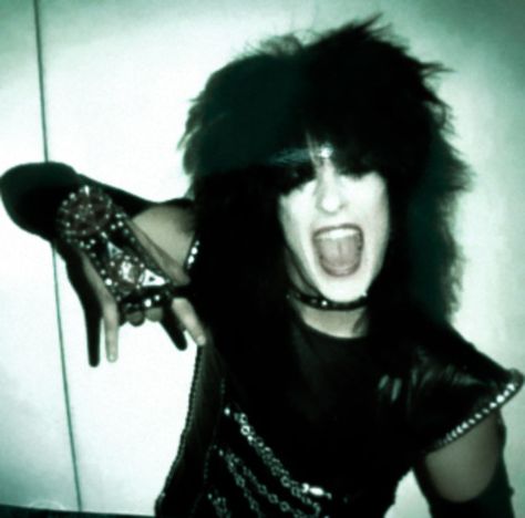 Motley Crue Funny Pictures, Groupie Aesthetic, Motley Crue Nikki Sixx, Cultura Punk, Shout At The Devil, Motley Crüe, Peter Steele, 80s Hair, 80s Bands