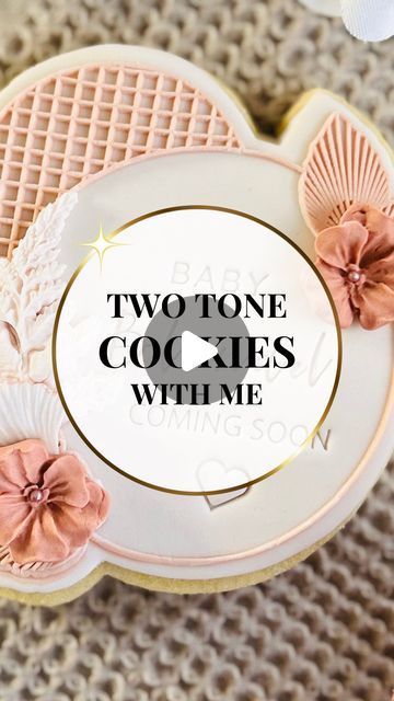 Stevie Glynn - Custom Cookies & Chocolate Essex on Instagram: "How To create A Two Tone Effect With Fondant Cookies!

I’ve been itching to try this new embosser from @boss_embossers_ 😍
Absolutely LOVE IT!

Again, I’m fairly new to the tricks of this trade but I have always been grateful to find little how to videos like this so thought I’d share how I two tone fondant cookies…

The video itself is pretty self-explanatory but one tip I find worked for me is adding a little edible glue to the fondant sections before pressing into your fondant.

#howto #fondantcookies #fondantbiscuits #twotoneeffect" Cookie Videos, Edible Glue, Always Be Grateful, Fondant Cookies, Cookies Chocolate, Custom Cookies, Chocolate Cookies, Fondant, Two Tone