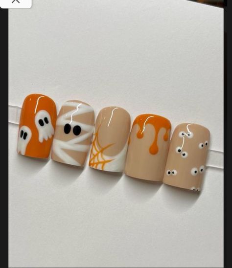 Halloween Nails Paint, White Nails Ideas Square, Nails Halloween October Short, Black Nails With Pumpkin, Halloween Short Square Nails, Fun Halloween Nails Short, Fall Nails Spooky, Gel Nails Ideas Halloween, Spooky Square Nails