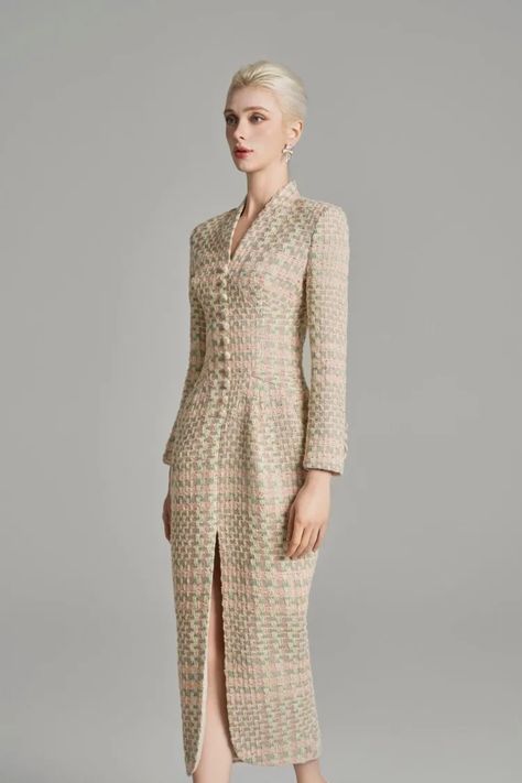 Elegant Classy Outfits For Women, Tweed Midi Dress, Women Office Outfits, Tweed Fashion, Classic Wardrobe Pieces, Tweed Outfit, Classy Outfits For Women, Mean Blvd, Classy Work Outfits