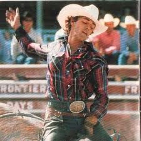 Luke.perry as Lane Frost Pbr Bull Riders, Lane Frost, Rodeo Cowboys, Western Photography, Luke Perry, Rodeo Life, Baseball Boys, 8 Seconds