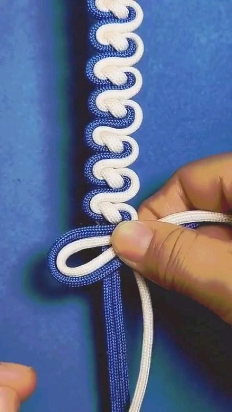 Pin on Idea Pins by you Paracord Projects Diy, Simpul Makrame, Paracord Bracelet Patterns, Pola Macrame, Paracord Bracelet Tutorial, Paracord Bracelet Diy, Braided Bracelet Diy, Diy Bracelets Tutorials, Bracelets Handmade Diy