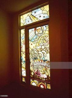 This is Princes window in his office at Paisley Park.💜 Inside Paisley Park, Prince Paisley Park, The Artist Prince, Paisley Park, Recording Studios, Roger Nelson, Prince Rogers Nelson, Purple Reign, Park Photos