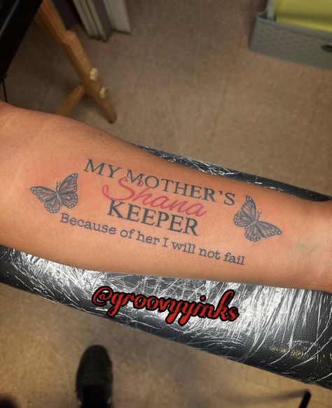 My Auntie Keeper Tattoo, Tattoo Ideas For Mama, Rip Mother Tattoo Ideas, Tattoo Ideas With Parents Names, Married To The Money Tattoo, I Am My Mothers Keeper Tattoo, Tattoos First Time Ideas, Women Small Arm Tattoo Ideas, Tattoo Of Lost Loved One