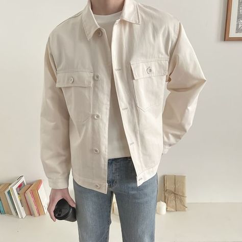 Cream Jacket Outfit Men, Cream Jacket Outfit, Kpop Fashion Men, Polo Shirt Outfits, Mens Smart Casual Outfits, Shirt Outfit Men, Minimalist Fashion Men, Spring Outfits Men, Denim Jacket Outfit