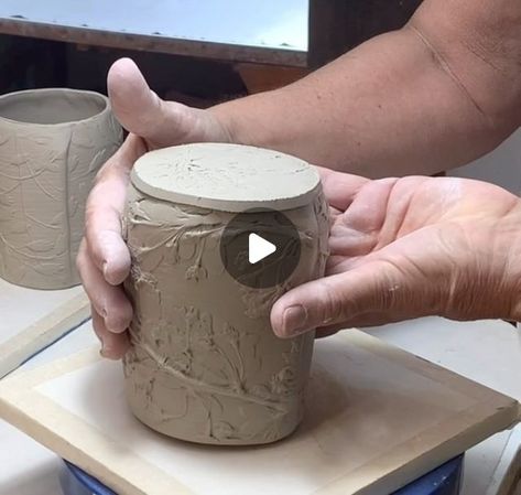 Hand Built Ceramic Mugs, Slab Built Mug, Handbuilt Mug, Mug Shapes Pottery, Slab Mug Ideas, Hand Built Mug, Handbuilt Mugs, Slab Mug, Bisque Pottery