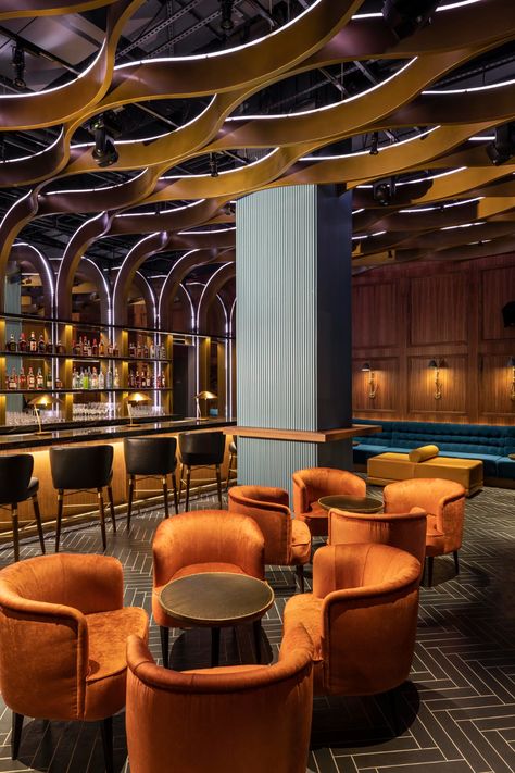 8 Street - Brickell Bar Lounge Room, Luxury Restaurant Interior, Bar Lounge Design, Restaurant Design Inspiration, Modern Restaurant Design, Elegant Bar, Luxxu Modern Design Living, Lounge Interiors, Nightclub Design