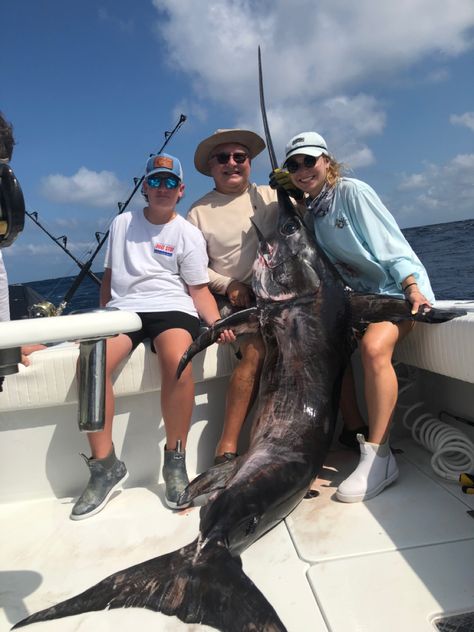 #fishing #outdoors #offshore #boayday #swordfish Marlin Fishing, Offshore Fishing, North Miami Beach, River Fishing, Fish In A Bag, Fishing Charters, Deep Sea Fishing, Sea Fishing, Fishing Life