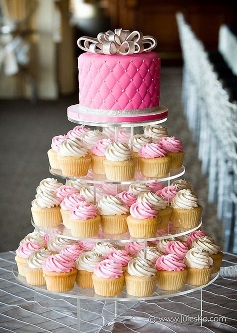 Pink and White Cupcakes Setup Like Wedding Cake Pink Cupcake Tower, Cupcake Tower Birthday Sweet 16, Sweet 16 Cake And Cupcakes, Quinceanera Cupcakes Ideas, Pink And White Cupcakes Ideas, 16 Cupcake Cake, Pink Birthday Cupcakes, Pink And White Cupcakes, Sweet 16 Party Planning