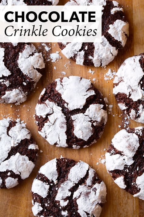 The BEST Chocolate Crinkle Cookies - the cookie we all love! Perfectly soft, tender and chewy. A lot like a brownie but in cookie form - in other words these cookies are sure to satisfy! #christmascookies #cookies #dessert #chocolate #christmas #crinklecookies Crinkles Cookies, Chocolate Crackle Cookies, Chocolate Crinkle Cookies Recipe, Crackle Cookies, Chocolate Crackles, Crinkle Cookies Recipe, Chocolate Crinkle, Biscotti Al Cacao, Chocolate Crinkle Cookies