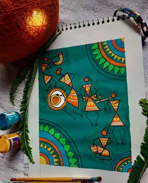 Festive season beacomes more elegant with traditional arts nd lil bit aesthetics..! 🥰💕 . . . . . . . . Medium:poster teel_ orange… Canvas Board Drawing, Varli Art Painting, Warli Paintings Easy, Traditional Painting Ideas, Warli Paintings On Canvas, Varali Art, Warli Art On Canvas, Warli Painting Ideas On Wall, Warli Painting Ideas On Paper