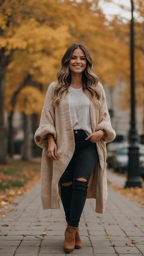 Fall Womans Outfits 2024, Xl Fall Outfits, Professional Outfits With Cowboy Boots, Fall Outfits Plus Women, Autumn Winter Outfits Women, Flattering Outfits For Midsize Women, Trendy Fall Outfits Plus Size, Dressy Mom Outfits, Plus Size Jeans Outfit Winter