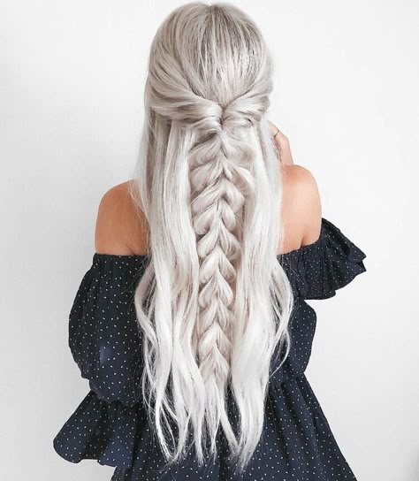 Pull-through braids | HOWTOWEAR Fashion Half Up Half Down Short Hair, Braid Half Up, Half Down Prom Hairstyles, Braid Half Up Half Down, Prom Hairstyles Half Up Half Down, Half Up Half Down Hair Prom, Children Hairstyles, Half Up Half Down Prom, Down Prom Hairstyles