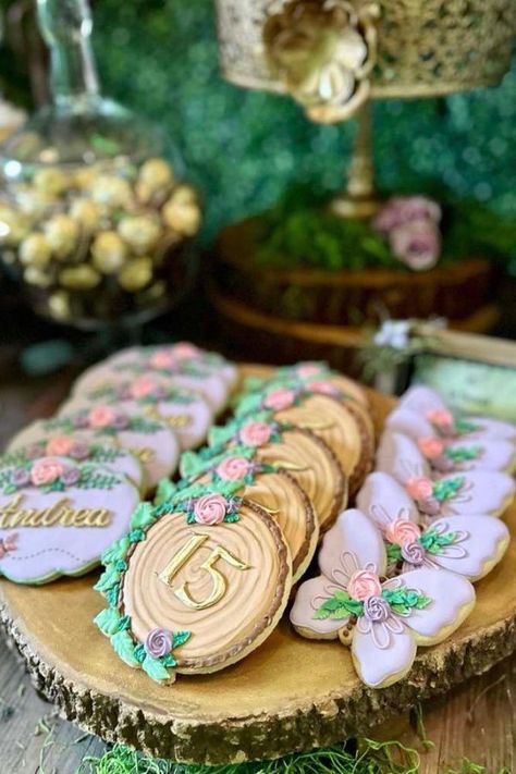 Enchanted Forest Desserts Table, Enchanted Forest Chocolate Covered Oreos, Enchanted Forest Theme Quinceanera Royal Blue, Enchanted Forest Desert Table Ideas, Enchanted Forest Theme Cookies, Enchanted Forest Quinceanera Party Favors, Enchanted Forest Theme Snacks, Enchanted Dessert Table, Enchanted Forest Theme Treats