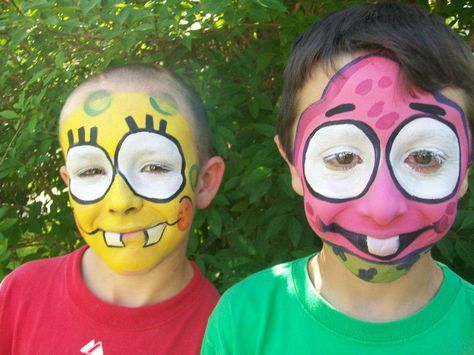 Spongebob and Patrick Facepainting by Snowqueen Abby Greenip Patrick Star Makeup Spongebob, Spongebob Face Painting, Funny Facepaints, Matching Face Paint Ideas, Halloween Makeup Face Paint, Face Paint Art Makeup, Spongebob Makeup Ideas, Unhinged Halloween Costumes, Funny Makeup Looks Hilarious